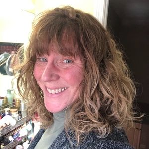 Meet your Posher, Kendra